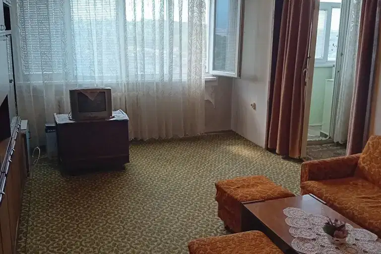 3-bedroom apartment in Sofiya, Krasna Polyana 1