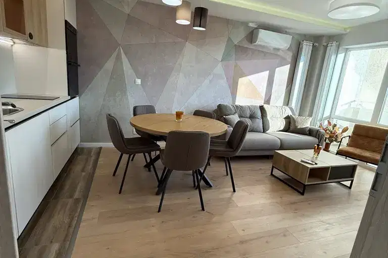3-bedroom apartment in Sofiya, Krasna Polyana 2