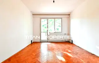 Тристаен апартамент в София, Красна поляна 2