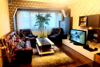 Тристаен апартамент в София, Красна поляна 2