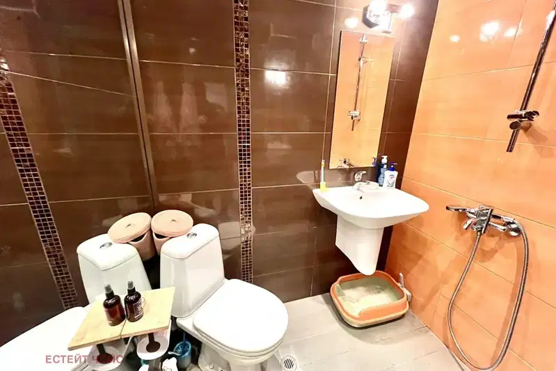 3-bedroom apartment in Sofiya, Krasno Selo