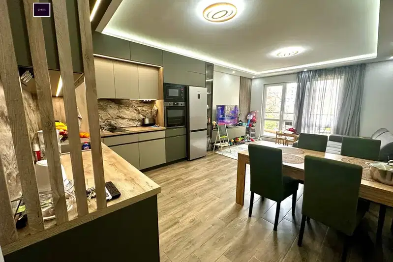 Тристаен апартамент във Варна, Левски 2