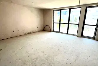Тристаен апартамент в София, Младост 1