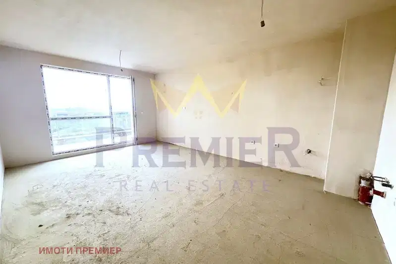 3-bedroom apartment in Varna, Mladost 1