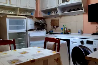 Тристаен апартамент в София, Надежда 4