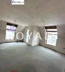 Тристаен апартамент във Варна, Погреби