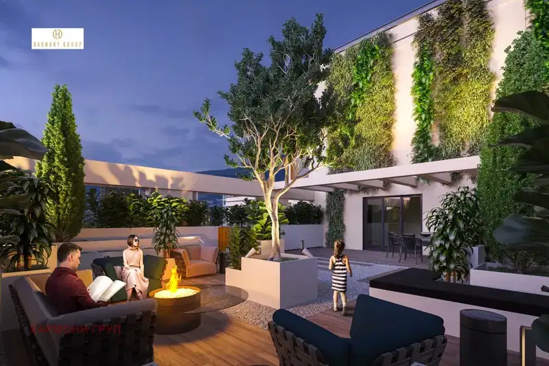3-bedroom apartment in Sofiya, Poligona