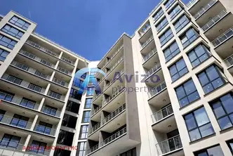 Тристаен апартамент в София, Полигона