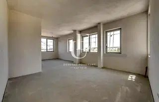 Тристаен апартамент в София, Сердика