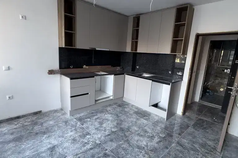 3-bedroom apartment in Pleven, Shirok Centyr