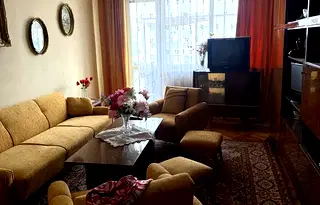 Тристаен апартамент в София, Сухата река