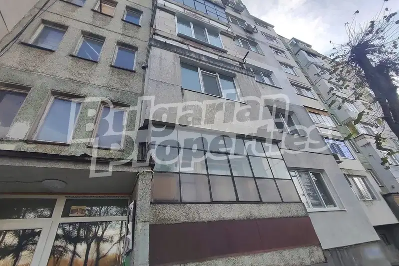 3-bedroom apartment in Shumen, Trakiya