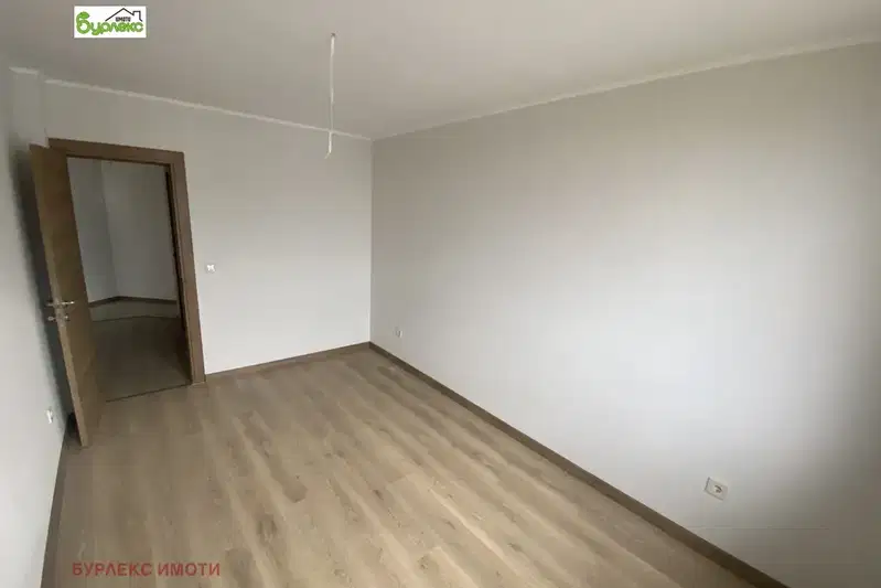 3-bedroom apartment in Varna, Vinica