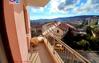 Тристаен апартамент с две тераси в затворен комплекс във Виница, Варна