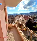 Тристаен апартамент с две тераси в затворен комплекс във Виница, Варна
