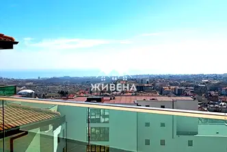 Тристаен апартамент във Варна, Виница