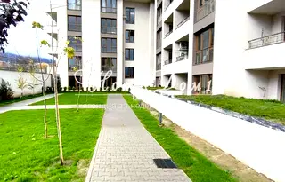 Тристаен апартамент в София, Витоша