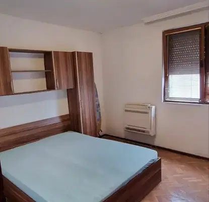 Снимка 3 — Тристаен апартамент в Бургас, Възраждане