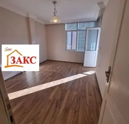 Снимка 5 — Тристаен апартамент в Кърджали, Възрожденци