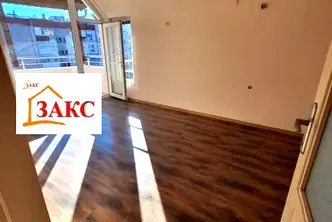 Тристаен апартамент в Кърджали, Възрожденци