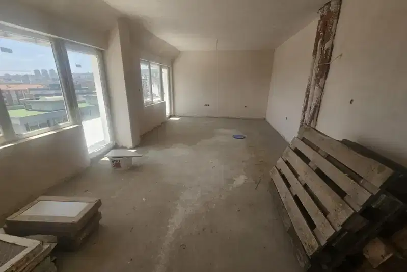 3-bedroom apartment in Kyrdjali, Vyzrojdenci