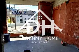 Тристаен апартамент в Кърджали, Възрожденци