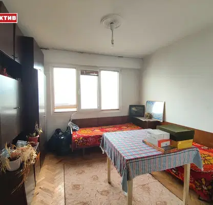 Снимка 5 — Тристаен апартамент в Търговище, Запад 1