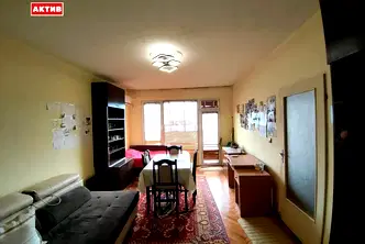 Тристаен апартамент в Търговище, Запад 1