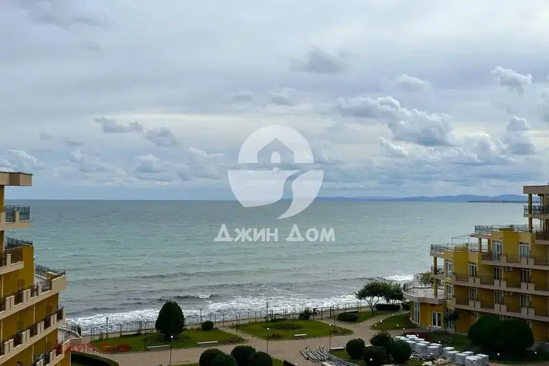 3-bedroom apartment in Oblast Burgas, Aheloi