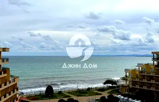 Тристаен апартамент в Бургас, Ахелой
