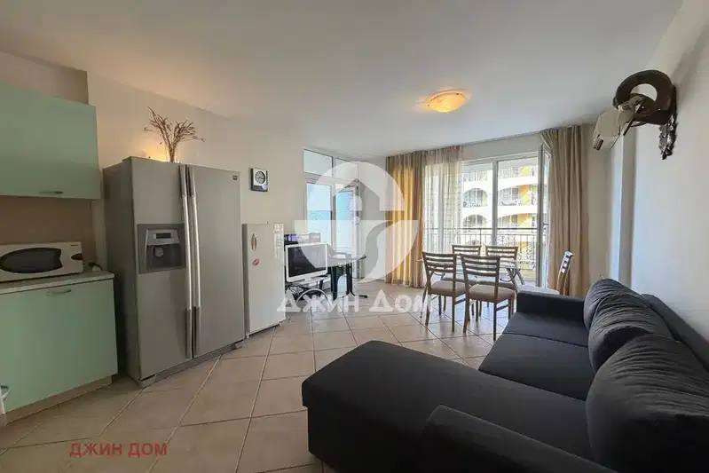 3-bedroom apartment in Oblast Burgas, Aheloi