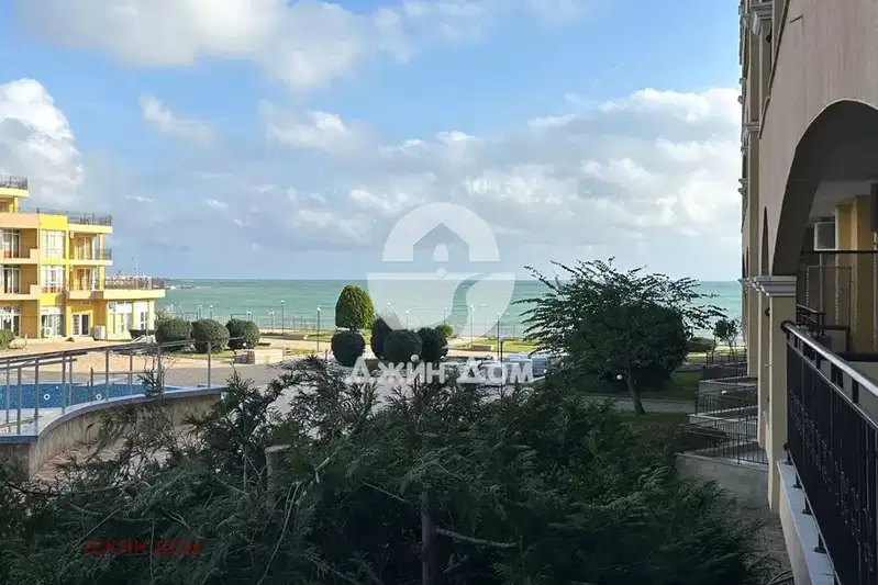 3-bedroom apartment in Oblast Burgas, Aheloi