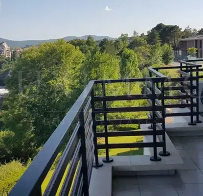 Снимка 4 — Тристаен апартамент в Бургас, Царево