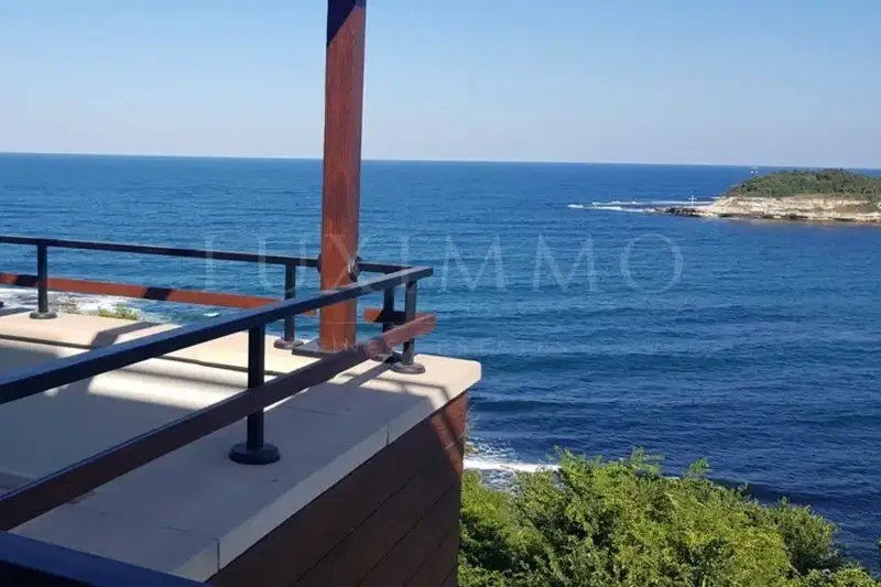3-bedroom apartment in Oblast Burgas, Carevo
