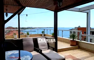 Тристаен апартамент в Бургас, Поморие