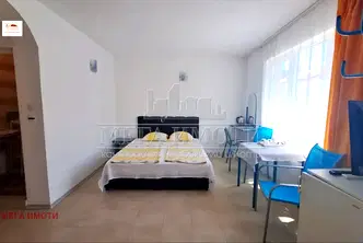Тристаен апартамент в Бургас, Приморско