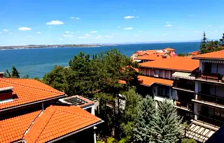 Тристаен апартамент в Бургас, Созопол