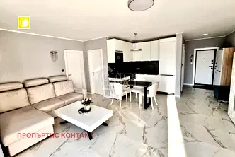 Тристаен апартамент в Бургас, Свети Влас