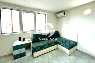 Тристаен апартамент в Бургас, Свети Влас