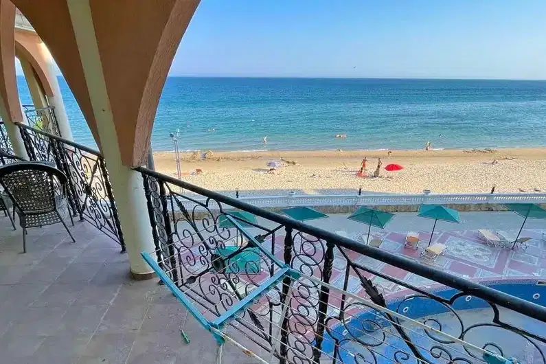 3-bedroom apartment in Oblast Burgas, Elenite