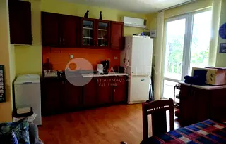 Тристаен апартамент в Добрич, с. Кранево
