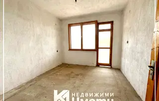 Тристаен апартамент в Пловдив, Баня
