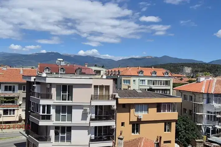 Тристаен апартамент в Стара Загора, Казанлък
