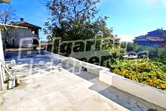 Тристаен апартамент във Варна, Бяла