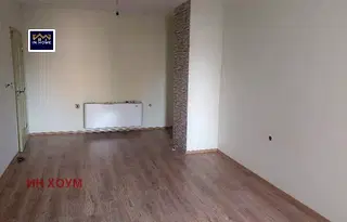 Тристаен апартамент във Враца, Мездра