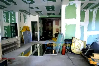 Заведение във Велико Търново, Център