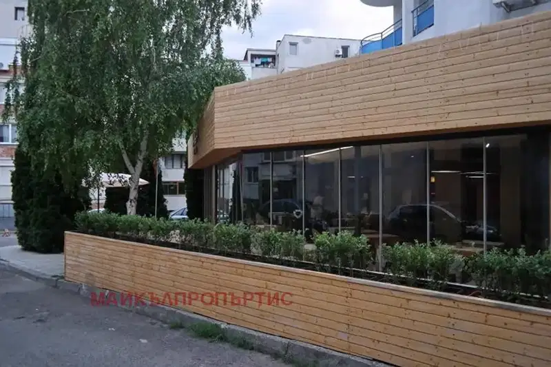 Заведение в Бургас, Несебър