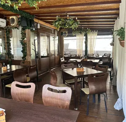 Photo 2 — Venue in Oblast Montana, Lom