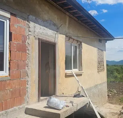 Снимка 4 — Къща с 2 стаи в с. Скравена с двор 850 кв.м.