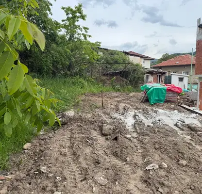 Снимка 5 — Къща с 3 стаи в Гоце Делчев с голям двор